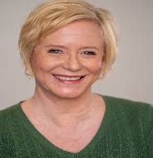 Eve Plumb
