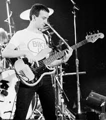Queen were an english rock band formed in 1970 in london by guitarist brian may, lead vocalist freddie mercury, and drummer roger taylor, with bassist john deacon completing the lineup the. John Deacon Wikipedia