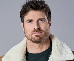 Top 10 Hallmark Actors Male: Best Performances and Roles