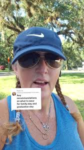 Mom Outfits for Navy Graduation Ceremony