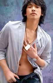 I rarely find fans of his on social media (at least ifans) but i see people hating on him or saying . Pin On ë¹„ Rain My Perfect Man