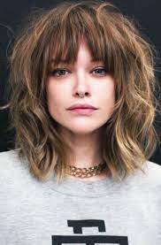 8 Hairstyles Short Layered Shoulder Length Thick Hair Styles Medium Hair Styles Hair Styles