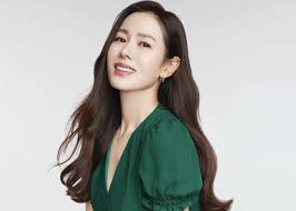 Netflix's upcoming show 'so not worth it' is easily one of the most anticipated korean dramas of 2021. Son Ye Jin Has Finally Admitted To Having A Boyfriend