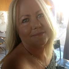 Teresa Luster's Instagram, Twitter & Facebook