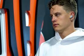 Joe Burrow has arrived for the Monday Night Football game against the  Rams.🔥🧡🖤