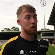 🎶 𝘏𝘦'𝘴 𝘰𝘯𝘦 𝘰𝘧 𝘰𝘶𝘳 𝘰𝘸𝘯 Kane Hemmings puts the #Brewers ahead 