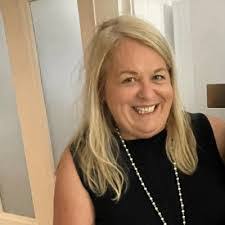 Fiona Ferry's Instagram, Twitter & Facebook