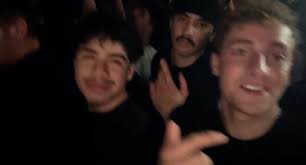 Any barbers that can blend well ? In the 92105 area