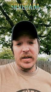 Elsa Benson's Instagram, Twitter & Facebook