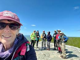 Hiking to see rhodora blooms in Minnewaska