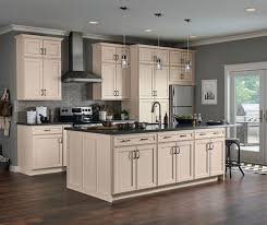 Cream Kitchen Cabinetry Ideas And Inspiration At Value Prices Be Inspired By These K Modern Kitchen Design Kitchen Layout Interior Design Kitchen Small