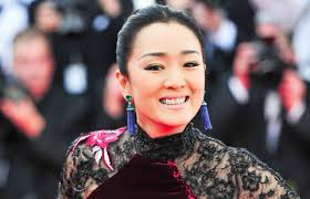 Decoding the dress code: How to do black tie|Life|chinadaily.com.cn