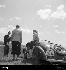 1930s photographers hi-res stock ...