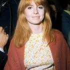Jane Asher breaks up with Paul