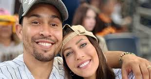 Bachelor Nation's Thomas Jacobs Proposes to Becca Kufrin