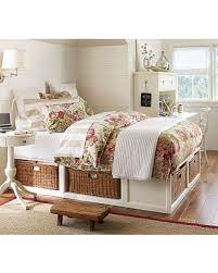 A stunning faux leather platform bed with four good sized storage units with rollers for easy access. Don T Miss Deals On Stratton Storage Bed With Baskets Full Queen Pure White