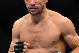 Pop culture's best couples like romeo and juliet, han and leia, carrie and mr. Ufc On Fuel 4 Salaries Aaron Simpson Leads Payroll With 46 000 Mma Fighting