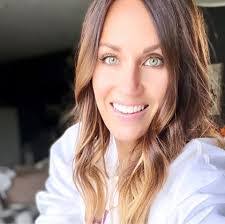 Stephanie Ingold's Instagram, Twitter & Facebook