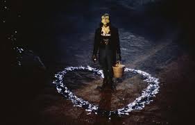 Aileen quinn, helen hunt, john paragon, clive revill, seagull cohen. Der Froschkonig 1986 Film Cinema De