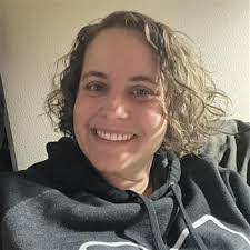 Antoinette Summers's Instagram, Twitter & Facebook