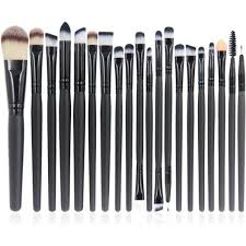 The Best Makeup Brushes On Amazon Beauty Bets Makeup Brush Set Best Cosmetic Brush Set Makeup Brush Set Professional