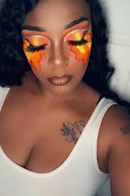 3-color eyeshadow look using Seint products