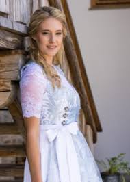 Wir haben den artikel aufgeteilt in. Hochzeitsdirndl Dirndl Liebe