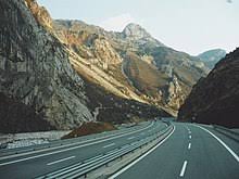 Het kan afgeleid zijn van de illyrische stam van. Albania Wikipedia