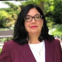 Danielle Waxman's Instagram, Twitter & Facebook