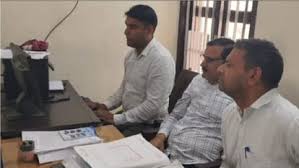 नारनौल में अवैध खनन घोटाले पर कार्रवाई:तत्कालीन सहायक खनन अधिकारी गिरफ्तार,  पंचकूला से विजिलेंस ने दबोचा - Action Taken On Illegal Mining Scam In  Narnaul: Former ...