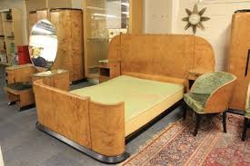 Art deco furniture is characterized by its celebration of modern life. A Superb Art Deco Hille Maple Veneered Bedroom Suite Comprising Of A Triple Wardrobe With Secre