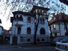 Seara de fado de ziua femeii. Die Hauptstadte In Der Mitte Von Klein Paris Xi Die Rom Strasse Ordinea Zilei