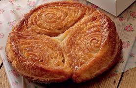 Kouign Amann La Recette De L Incontournable Gateau Breton Recette Kouign Amann Kouign Amann Recette