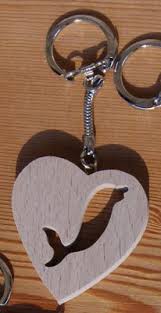 Porte Clef Animaux En Bois Porte Clef Coeur Et Dauphin Fabrication Artisanale En Bois Massif Hetre Porte Clef Modeles Pour Scie A Chantourner Bois