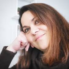 Carla, scendi un attimo!? Fine serata.. esaurimento.🤣