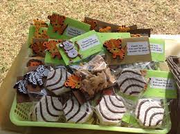 Pin By Romi On Jungle Theme Baby Shower Jungle Baby Shower Theme Animal Baby Shower Safari Baby Shower Boy