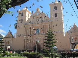 Tegucigalpa Honduras By Igtoribio Tegucigalpa La Ceiba Honduras