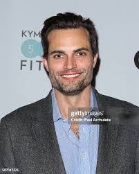 Scott Elrod's Instagram, Twitter & Facebook