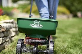 How To Apply Lawn Food With The Scotts Turf Builder Edgeguard Mini Broadcast Spreader Gardening Easily Blog
