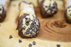 Cannoli Recipe | The Mediterranean Dish