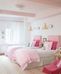 Includes pictures, tips and inspiration for designing a includes pictures, tips and inspiration for designing a teenager's room. 22 Chic And Inviting Shared Teen Girl Rooms Ideas Digsdigs