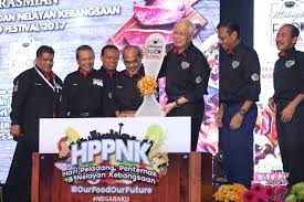 Hari peladang penternak dan nelayan peringkat negeri kedah darul aman tahun 2019 mp3 duration 2:15 size 5.15 mb / elysian122 4. Hari Peladang Penternak Dan Nelayan Kebangsaan 2017 Najib Razak