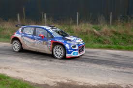 Pour chacun des rallyes du calendrier du clio r3t alps trophy 2017, les points suivants seront attribués aux pilotes inscrits, en fonction des résultats sportifs réalisés. Championnat De France Des Rallyes La Saison Reprend Au Mont Blanc L Equipe