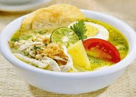 Bahan babat sapi 5siung bawang putih 5siung bawang merah sedikit ketumbar 3butir kemiri daun jeruk daun salam 1ruas. 7 Rekomendasi Soto Madura Enak Di Surabaya Dijamin Nggak Bikin Kecewa