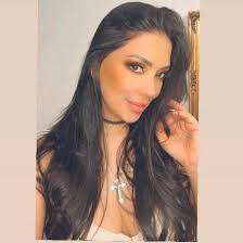 Isabel Munoz's Instagram, Twitter & Facebook