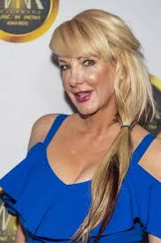 Jessica Winther Attends Dose Laughter Gala Benefit Holliblu Nurses  Hollywood — Stock Editorial Photo © info@photographybyeugene.com #524323590