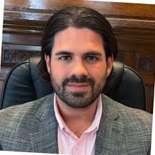 I'm incredibly grateful to join Victor Insurance Italia srl as Managing  Director of Extended Warranty.