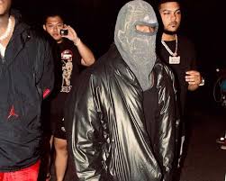 Last night kanye west held his second listening party for the donda album at the mercedes benz stadium in atlanta and ended the show by ascending to the rafters. Kanye West Wears Gap Yeezy At Listening Party For Donda Album Snobette