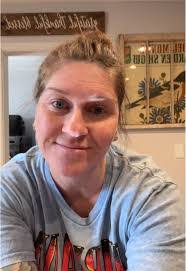 Michelle Toothman's Instagram, Twitter & Facebook