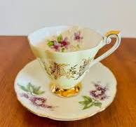 Fine Bone China Tea set Cup with Gold Footing